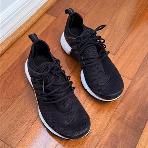 Nike Black and White Sneakers